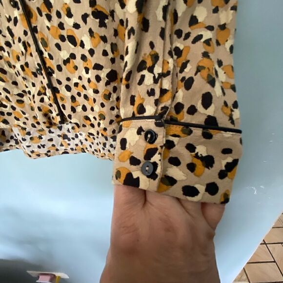 Zara Animal Print Button Down Blouse S - Picture 5 of 8